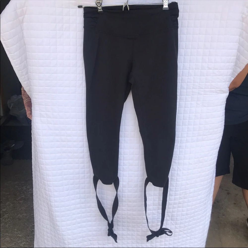 Manduka Flux yoga pants